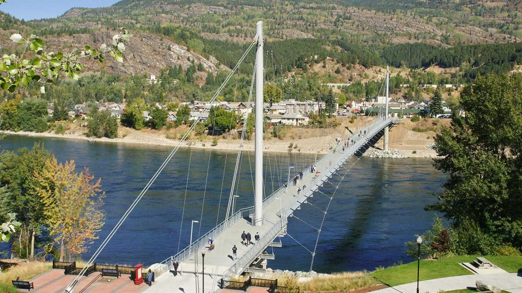 PAGE-THREE-ColumbiaRiverSkywalk_CofTrail2018--1024x575